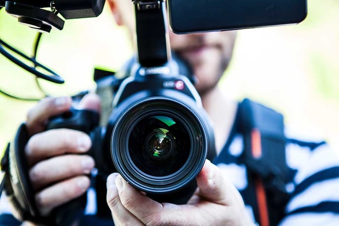 video-marketing-camera-filming